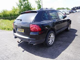 Coche siniestrado Porsche Cayenne 3.2 V6 2005/12