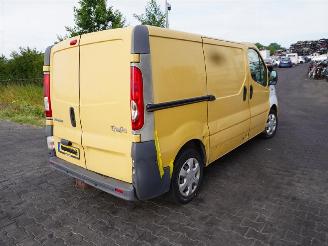 Verwertung Van Renault Trafic 2.0 dCi 2007/6