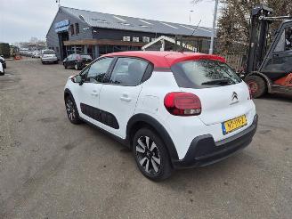 Citroën C3 1.2 12V e-THP PureTech 110 picture 2