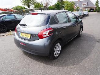 škoda osobní automobily Peugeot 208 1.2 Vti 2013/7