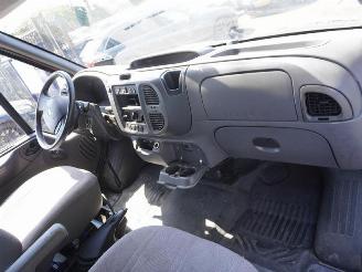 Ford Transit 300 S 2,4 T/D AUT Invalidenvervoer picture 10