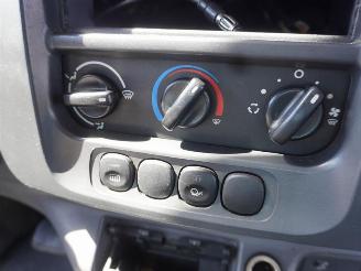 Ford Transit 300 S 2,4 T/D AUT Invalidenvervoer picture 12