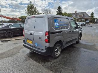 skadebil bedrijf Citroën Berlingo 1.5 BlueHDi 100 2022/7