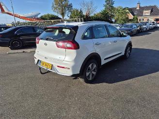 Damaged car Kia Niro 1.6 GDI Hybrid (G4LE) 2018/6