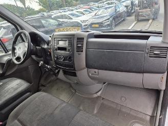 Mercedes Sprinter 216 CDI 16V picture 12