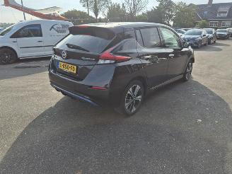 Vaurioauto  passenger cars Nissan Leaf 59/62kWh 2021/4