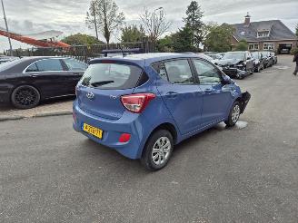 Schadeauto Hyundai I-10 1.0 12V 2015/3