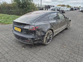 Autoverwertung Tesla Model 3 75KWh 2019/3