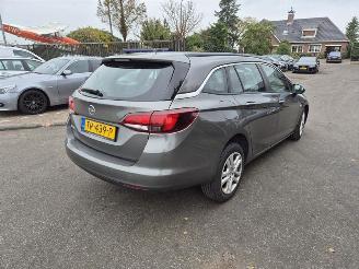 Vaurioauto  passenger cars Opel Astra 1.6 16V 2018/10