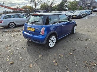 Coche accidentado Mini Cooper S 1.6 16V 2004/10