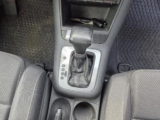 Volkswagen Golf 2.0 FSI 16V picture 8