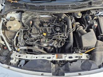 Opel Astra SPORTS TOURER+ 1.2 Turbo picture 10