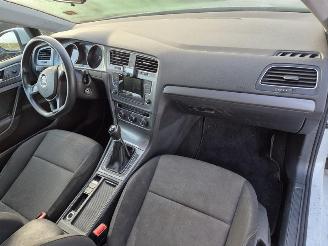 Volkswagen Golf 1.2 TSi picture 5