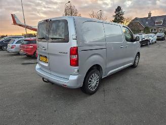 Schade bestelwagen Toyota Proace 2.0 D-4D 2017/6