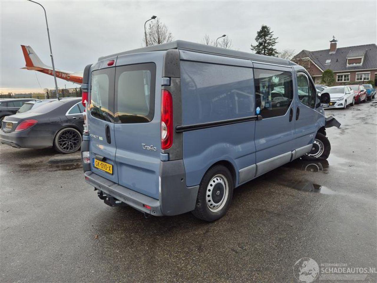 Renault Trafic 2.0 dCi