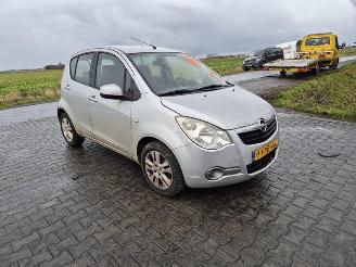 Opel Agila 1.0 12v picture 4