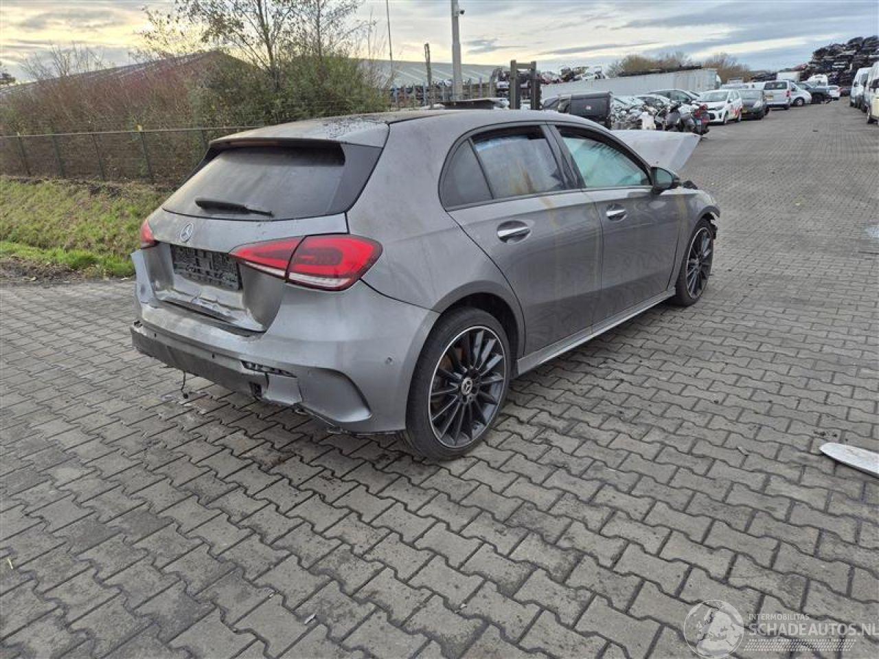 Mercedes A-klasse 200d 4matic