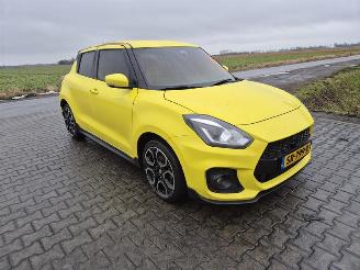 Suzuki Swift 1.4 tURBO picture 4