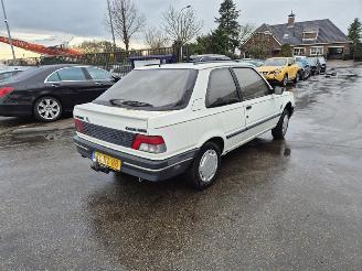 Unfallwagen Peugeot 309 1.4 1992/7