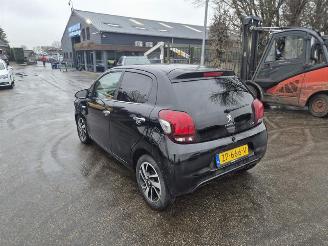 Peugeot 108 1.0 12v picture 2
