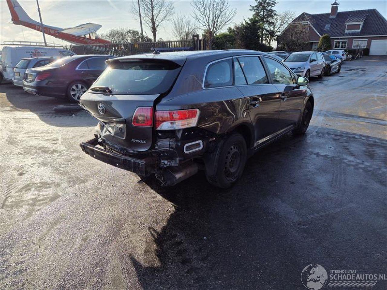 Toyota Avensis Wagon 1.6 16v