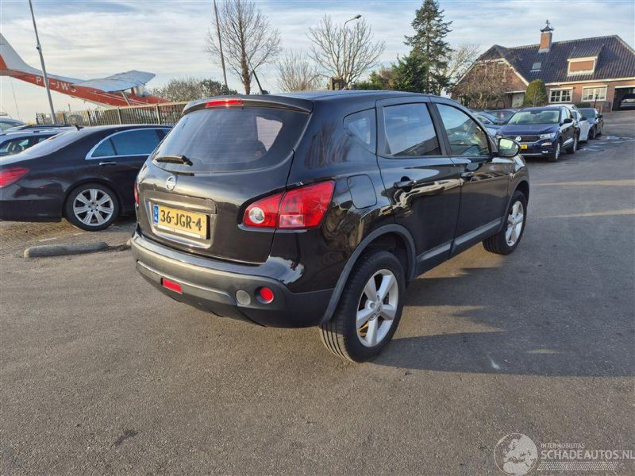 Nissan Qashqai 2.0 16v