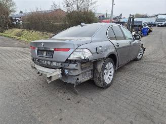 Vrakbiler auto BMW 7-serie 730D 2003/1