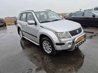 Suzuki Grand-vitara 2.0 16v picture 4