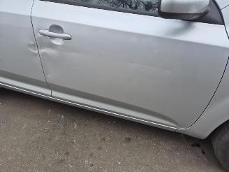 Kia Cee d Sporty Wagon  1.4 16v picture 5