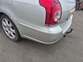 Toyota Avensis wagon  2.4 16v picture 10