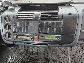 Mercedes Atego 1223L picture 15