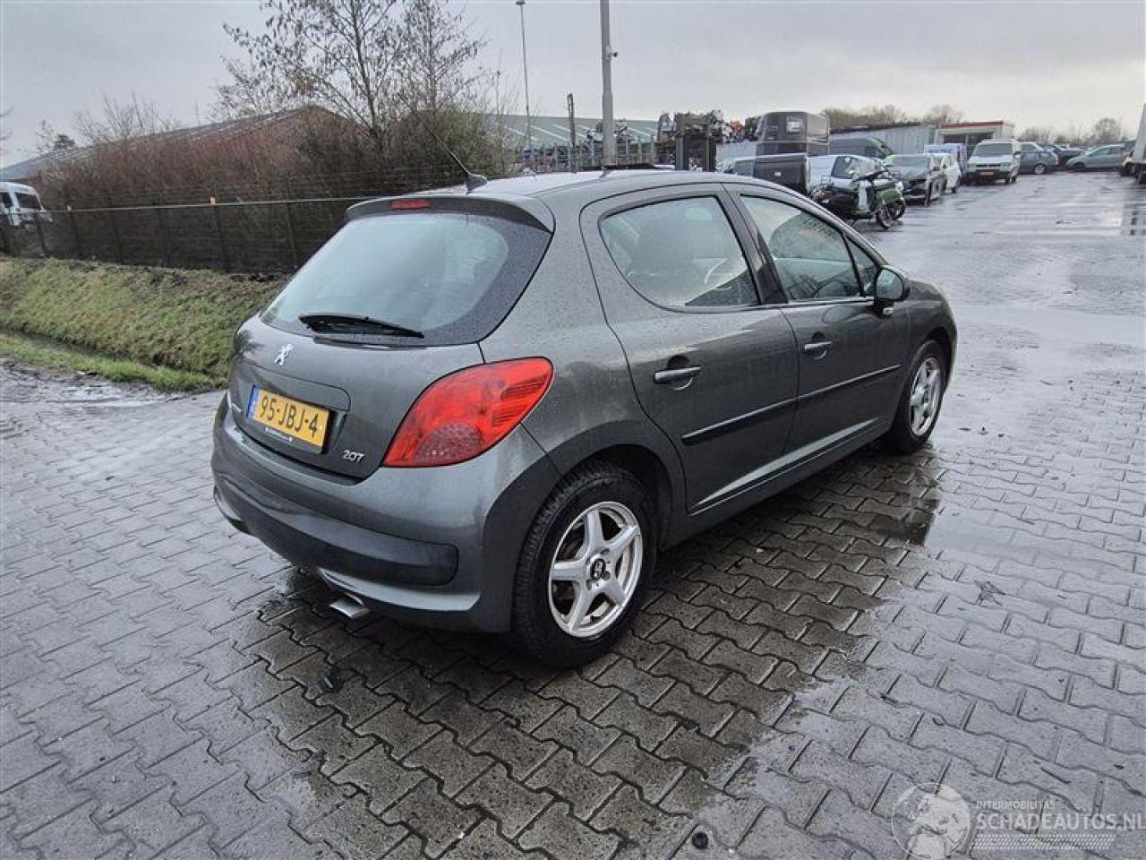 Peugeot 207 1.6