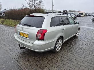 Uttjänta bilar auto Toyota Avensis wagon 2.4 2006/7