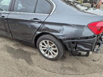 BMW 3-serie GT 330e picture 6