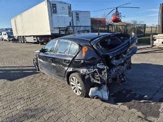 BMW 1-serie 116I picture 2