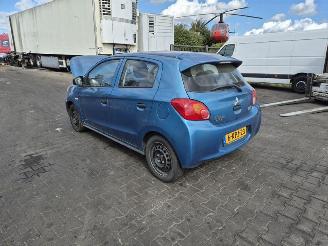 Mitsubishi Space-star 1.0 12v picture 2