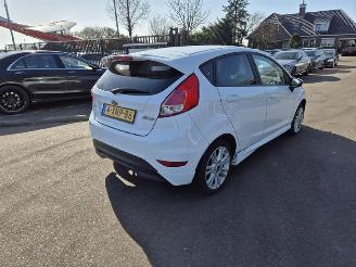 krockskadad bil auto Ford Fiesta 1.0 EcoBoost 2014/9