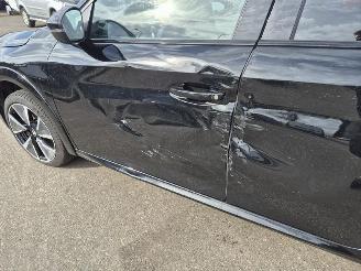 Peugeot 208 e picture 8