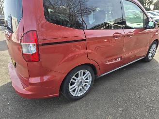 Ford Tourneo Courier 1.0 Ti-VCT EcoBoost 12v picture 6