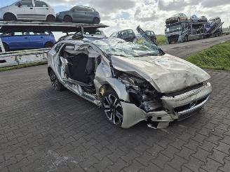 Volvo V-40 Cros Contry 1.5 T3 picture 4