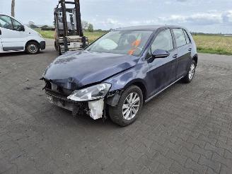 Volkswagen Golf 1.2 TSi picture 3