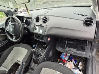 Seat Ibiza ST 1.2 TDi picture 5