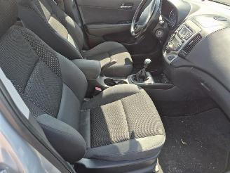 Hyundai I-30 Crosswagon 1.4 picture 8