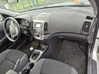 Hyundai I-30 Crosswagon 1.4 picture 5