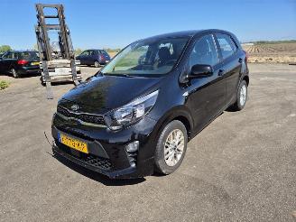 Kia Picanto 1.0 12v picture 3