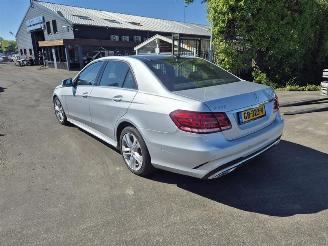 Mercedes E-klasse 300 BlueTec Hybrid V6 24V picture 2