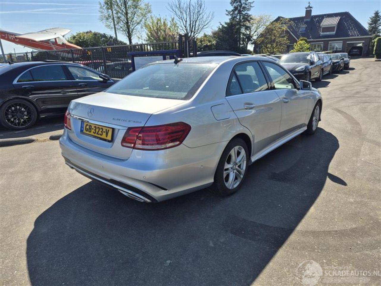 Mercedes E-klasse 300 BlueTec Hybrid V6 24V