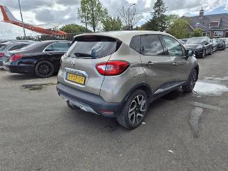 krockskadad bil auto Renault Captur 0.9 Energy TCE 12V 2014/10