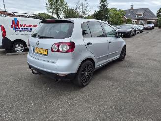 Damaged car Volkswagen Golf plus 1.6 2006/12