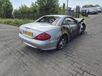 Uttjänta bilar auto Mercedes SL 500 2002/10